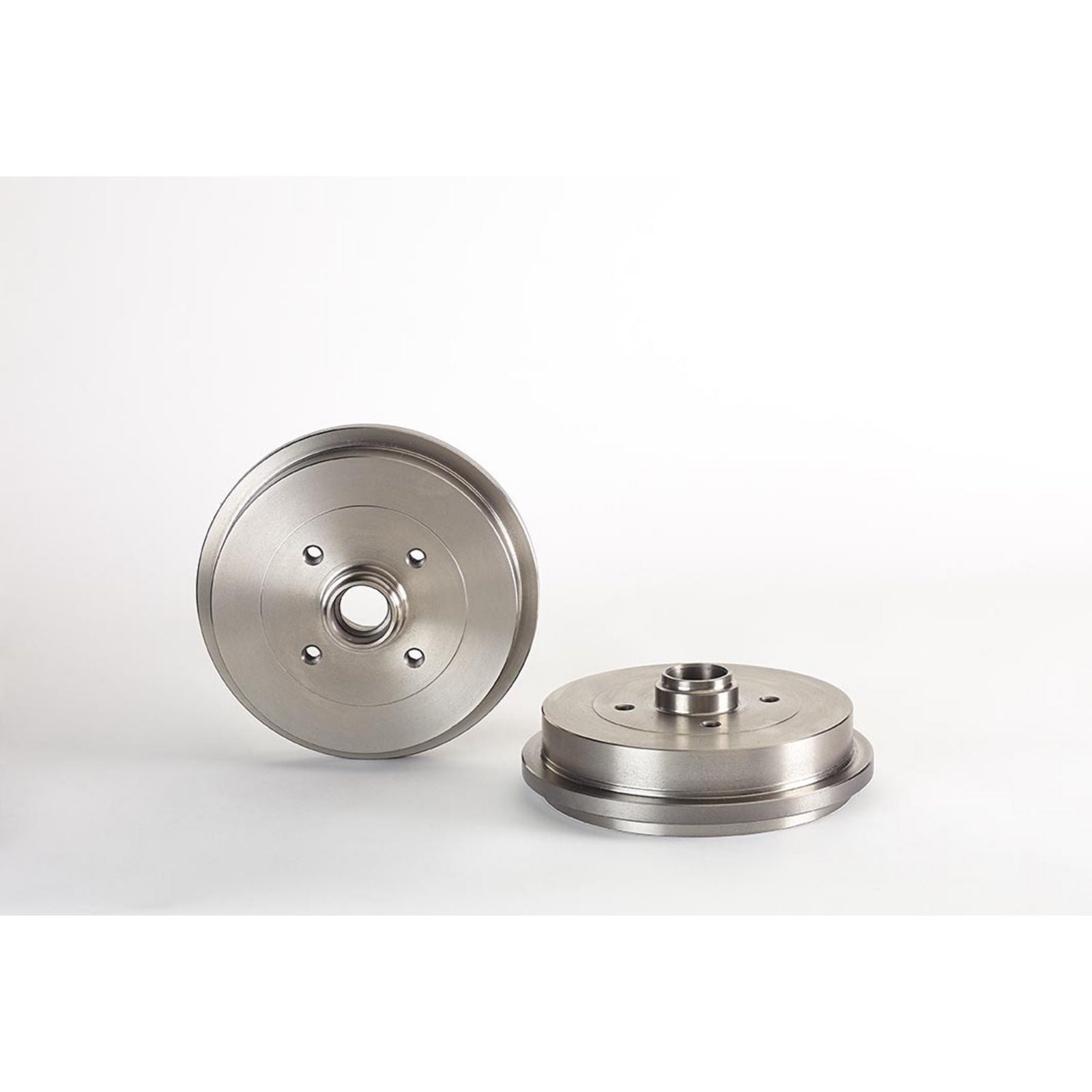 ESSENTIAL Rear Brake Drum - 14.5826.10_01
