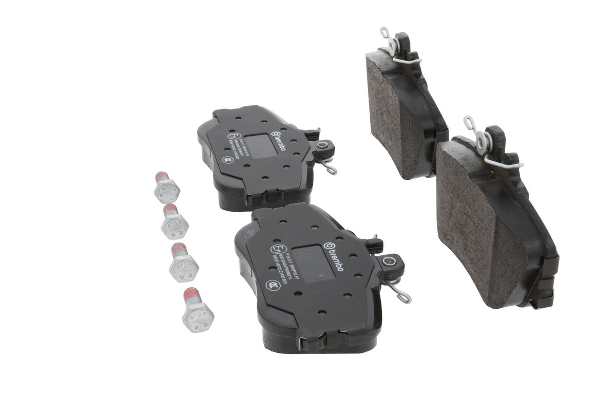 PRIME Low-Met Front Disc Brake Pad Set - P06017_09