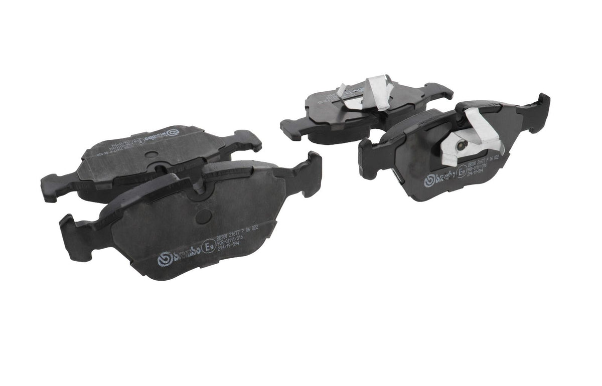 PRIME Low-Met Front Disc Brake Pad Set - P06022_13