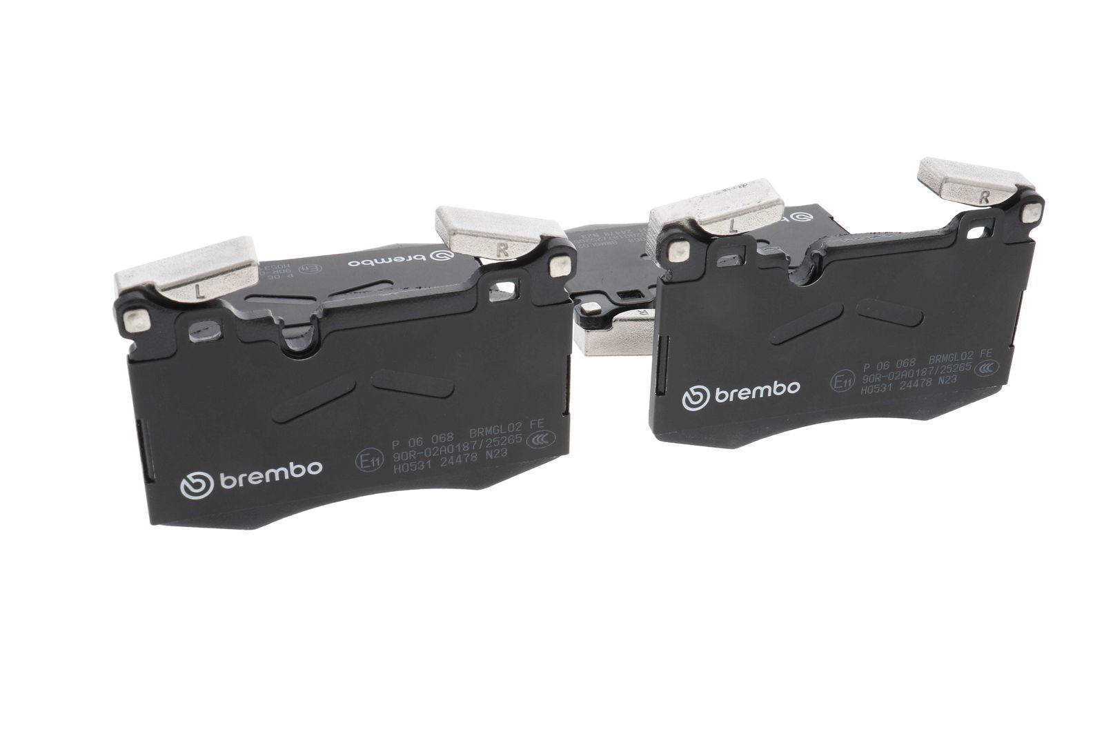 PRIME Low-Met Front Disc Brake Pad Set - P06068_14