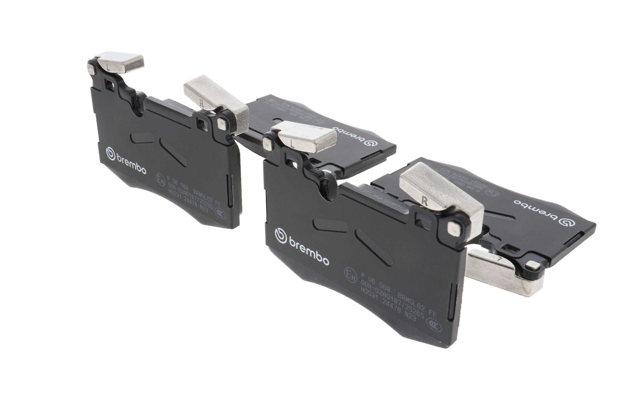 PRIME Low-Met Front Disc Brake Pad Set - P06068_18