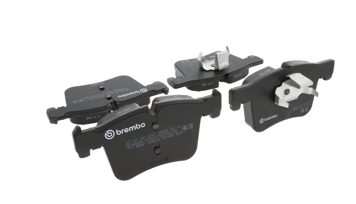 PRIME Low-Met Front Disc Brake Pad Set - P06075_14