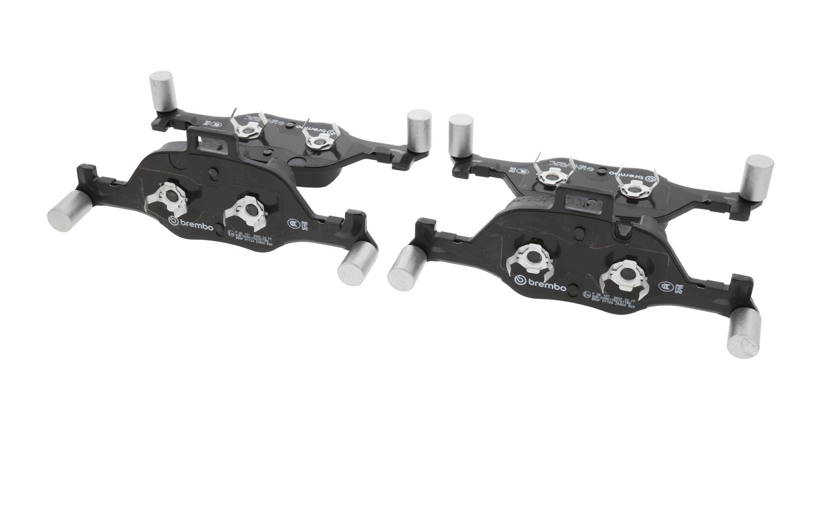 PRIME Low-Met Front Disc Brake Pad Set - P06107_16
