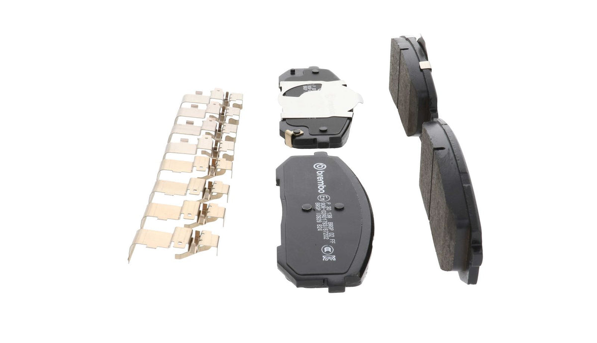 PRIME Low-Met Front Disc Brake Pad Set - P30138_09