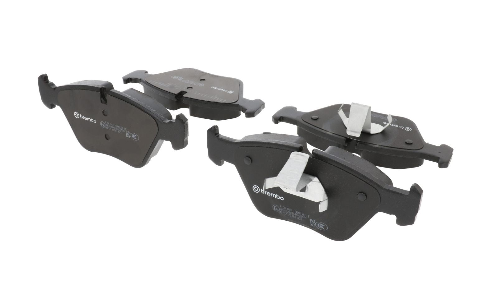 PRIME Low-Met Front Disc Brake Pad Set - P06043_17