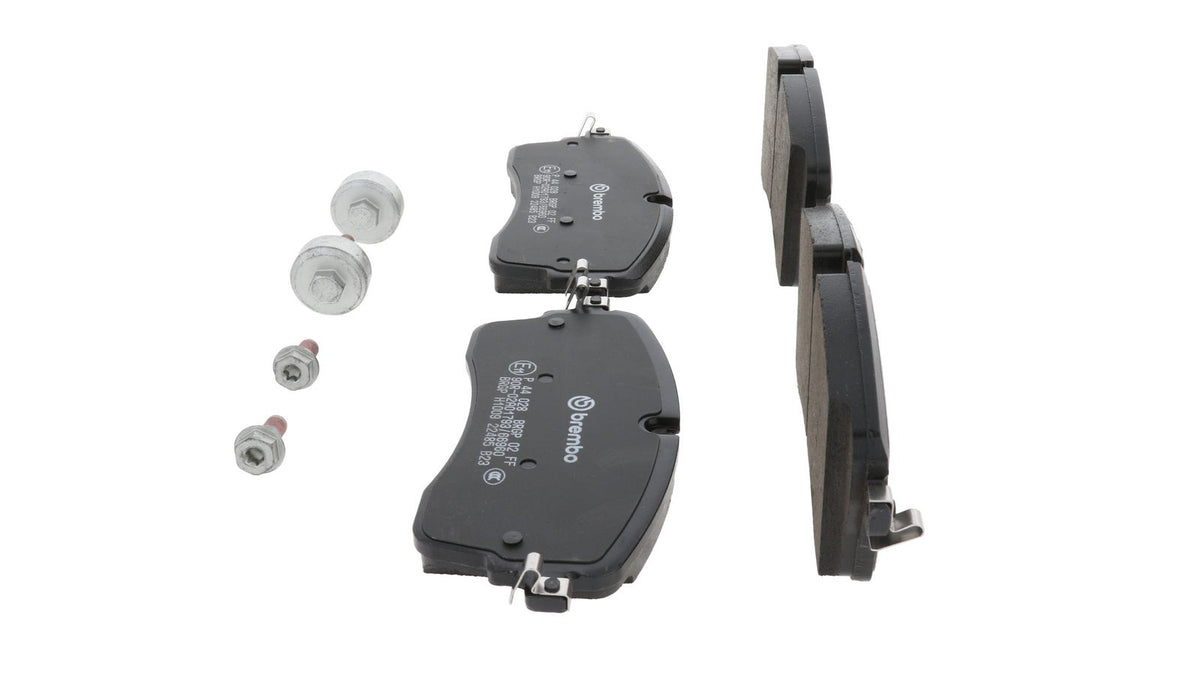 PRIME Low-Met Front Disc Brake Pad Set - P44028_09