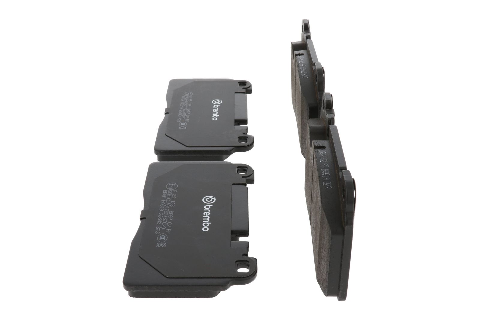 PRIME Low-Met Front Disc Brake Pad Set - P85133_09