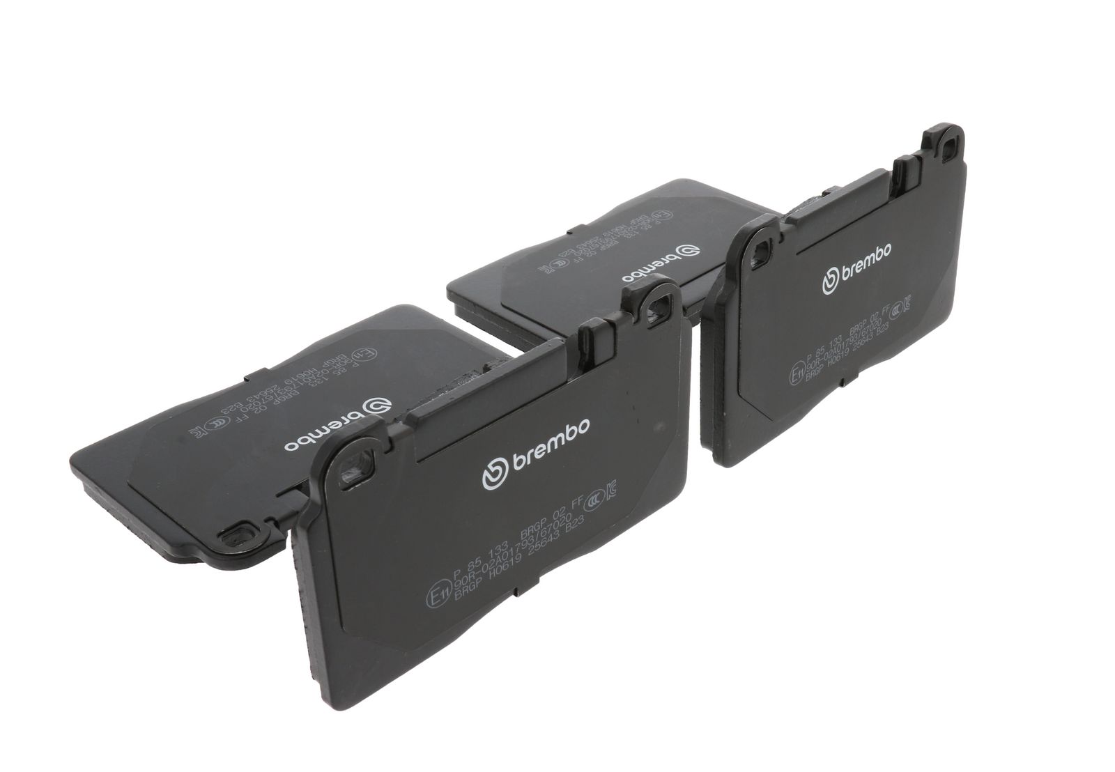 PRIME Low-Met Front Disc Brake Pad Set - P85133_12