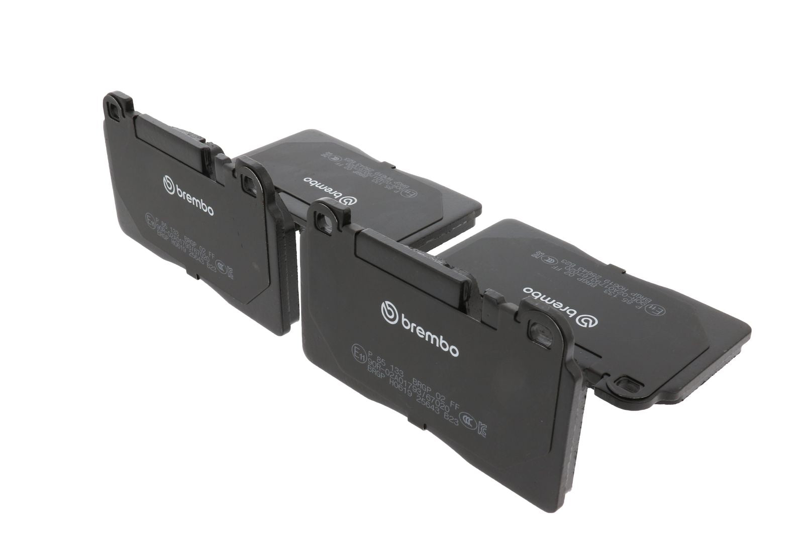 PRIME Low-Met Front Disc Brake Pad Set - P85133_18